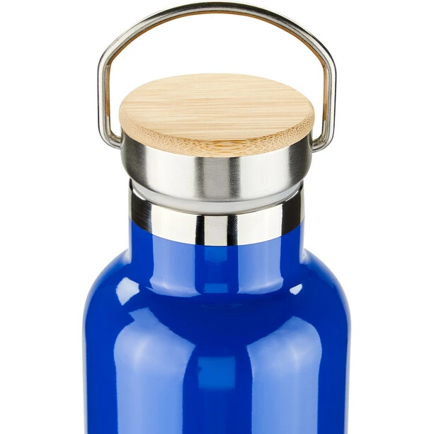 CAMPZ Insulated Bottle with Bamboo Cap 750ml blue 4 CAMPZ Insulated Bottle with Bamboo Cap 750ml blue - Image 2