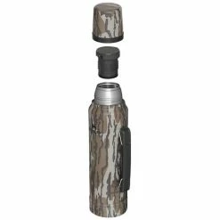 Stanley Classic Vacuum Bottle 1l mossyoak -Cheap Water Bottles Store stanley classic vacuum bottle 1l mossyoak 3